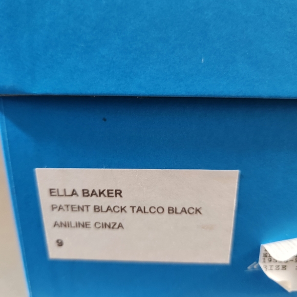 John Fluevog Black Heels with Ergonomic Design - Picture 8 of 8